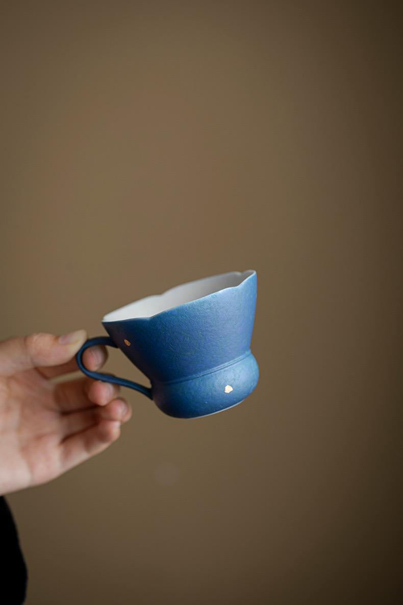 Midnight Blue Petal Rim Tea Cup with Handle - Image 3